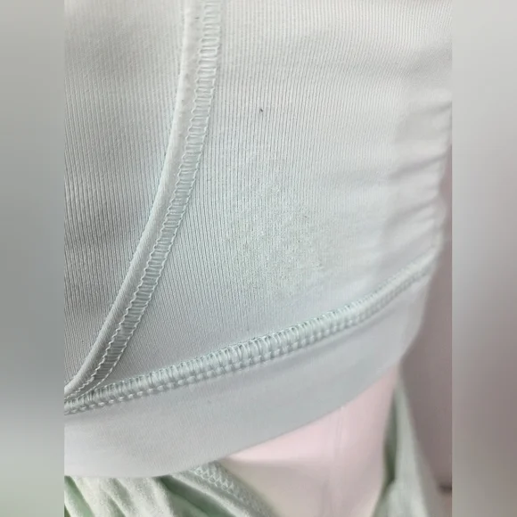 Lululemin Athletica Size 8 Mint Color Strappy Back Tank Top - Picture 6 of 8